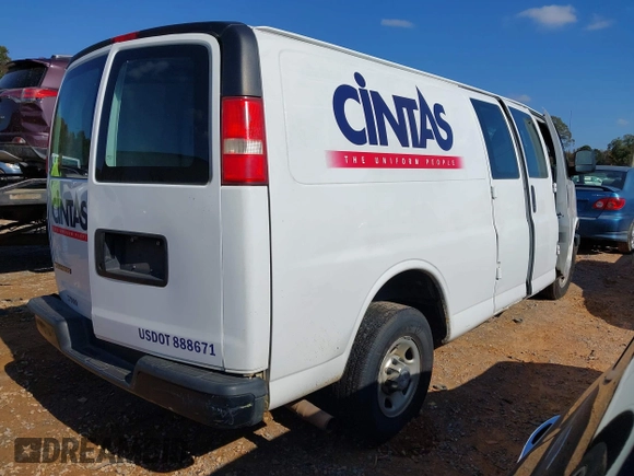 2016 Chevrolet Express Cargo Van with VIN 1GCZGHFG3G1278918, listed as a IAAI auction lot 40711791 with 268,643 mi miles. Bid and sale history available at carsss.com. Image 4.