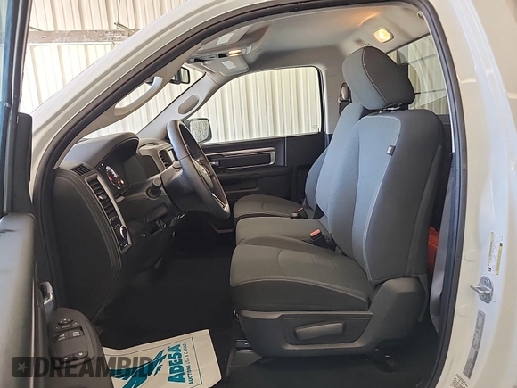 2022 Ram 1500 Tradesman with VIN 3C6JR7DG7NG276051, listed as a IAAI auction lot 42832410 with 29,141 mi miles and . Bid and sale history available at DreamBid. Image 3.