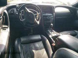 2016 Infiniti QX70 z VIN JN8CS1MU4GM670023, wystawiony jako Copart lot #59185875 z przebiegiem 123 880 mil mil oraz Szkoda całkowita • Salvage title. Historia ofert i sprzedaży dostępna na DreamBid. Obrazek 8.