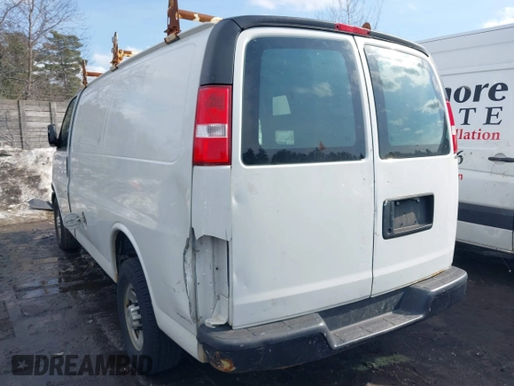 2012 Chevrolet Express Cargo with VIN 1GCWGFCA7C1171520, listed as a IAAI auction lot 41759234 with 197,758 mi miles and . Bid and sale history available at DreamBid. Image 3.