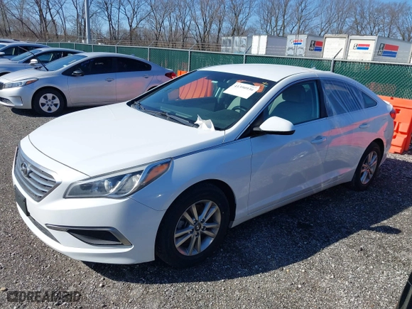 2017 Hyundai Sonata SE with VIN 5NPE24AFXHH532624, listed as a IAAI auction lot 41390936 with 117,254 mi miles. Bid and sale history available at carsss.com. Image 17.