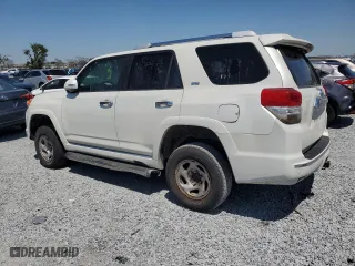 2011 Toyota 4Runner Trail with VIN JTEBU5JR4B5035889, listed as a Copart auction lot 52541505 with 188,004 mi miles and Clean Title. Bid and sale history available at carsss.com. Image 2.