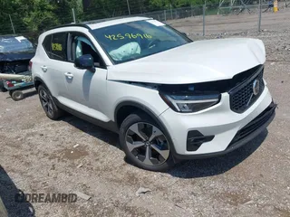 2025 Volvo XC40 Plus Dark Theme with VIN YV4L12UC9S2582694, listed as a IAAI auction lot 42596916 with Not provided miles and . Bid and sale history available at DreamBid. Image 1.
