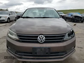 2015 Volkswagen Jetta SE with VIN 3VWD17AJ0FM239520, listed as a Copart auction lot 56109755 with 56,706 mi miles and Non repairable. Bid and sale history available at DreamBid. Image 5.