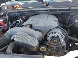 2008 Chevrolet Silverado 1500 1LT with VIN 1GCEK14088Z280290, listed as a IAAI auction lot 41755583 with 65,056 mi miles and . Bid and sale history available at DreamBid. Image 10.