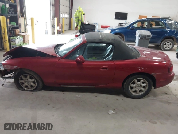 2001 Mazda MX-5 Miata with VIN JM1NB353X10215794, listed as a IAAI auction lot 42092359 with 121,684 mi miles and . Bid and sale history available at DreamBid. Image 15.