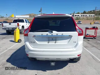 2017 Volvo XC60 Inscription с VIN YV440MDUXH2011767, выставлен на аукционе IAAI как лот 41816118 с пробегом 185 901 миль миль и . История ставок и продаж доступна на DreamBid. Изображение 17.