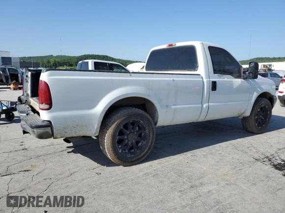 2004 Ford F-250 XL with VIN 1FTNF20L94EA54075, listed as a Copart auction lot 56751955 with 303,008 mi miles and Salvage title. Bid and sale history available at DreamBid. Image 3.