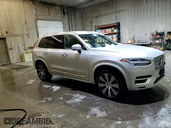2022 Volvo XC90 Inscription с VIN YV4A22PL6N1868478, выставлен на аукционе Copart как лот 46593195 с пробегом 37 323 миль миль и Списание • Salvage title. История ставок и продаж доступна на DreamBid. Изображение 14.