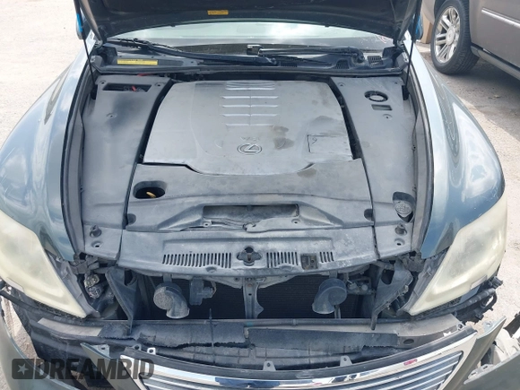 2007 Lexus LS 460 with VIN JTHBL46F275001956, listed as a IAAI auction lot 42298753 with Not provided miles and . Bid and sale history available at DreamBid. Image 10.
