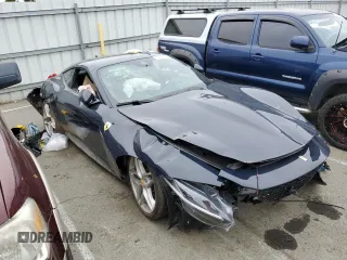 2024 Ferrari Roma z VIN ZFF98RNA9R0301984, wystawiony jako Copart lot #54060024 z przebiegiem Nie podano mil oraz Szkody całkowita. Historia ofert i sprzedaży dostępna na DreamBid. Obrazek 4.