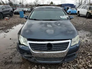 2008 Volkswagen Passat z VIN WVWJK93C68P113902, wystawiony jako Copart lot #48943705 z przebiegiem 143 032 mil mil oraz Szkoda całkowita • Salvage title. Historia ofert i sprzedaży dostępna na DreamBid. Obrazek 5.