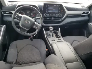 2022 Toyota Highlander LE z VIN 5TDZZRAH4NS092272, wystawiony jako Copart lot #48683415 z przebiegiem 54 116 mil mil oraz Szkoda całkowita • Salvage title. Historia ofert i sprzedaży dostępna na DreamBid. Obrazek 8.