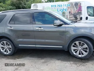 2018 Ford Explorer Limited с VIN 1FM5K7F88JGA81713, выставлен на аукционе IAAI как лот 42589159 с пробегом 146 219 миль миль и . История ставок и продаж доступна на DreamBid. Изображение 13.