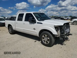 2011 Ford Super Duty F-250 SRW XL with VIN 1FT7W2AT1BEC35384, listed as a Copart auction lot 71122004 with 272,636 mi miles and Salvage Title. Bid and sale history available at carsss.com. Image 4.