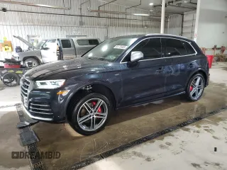 2018 Audi SQ5 Premium Plus z VIN WA1A4AFY6J2239712, wystawiony jako Copart lot #54175485 z przebiegiem 96 991 mil mil oraz Szkoda całkowita • Salvage title. Historia ofert i sprzedaży dostępna na DreamBid. Obrazek 1.