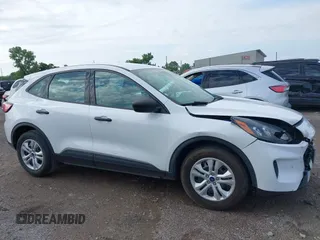 2021 Ford Escape S with VIN 1FMCU0F65MUA19375, listed as a IAAI auction lot 42633290 with 80,370 mi miles and . Bid and sale history available at DreamBid. Image 13.