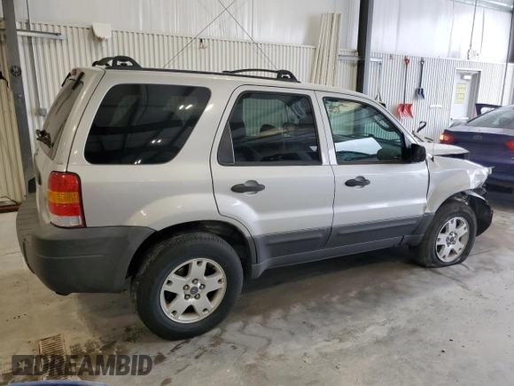 2005 Ford Escape XLT с VIN 1FMYU93185KA04997, выставлен на аукционе Copart как лот 57153325 с пробегом 121 348 миль миль и Списание • Salvage title. История ставок и продаж доступна на DreamBid. Изображение 3.
