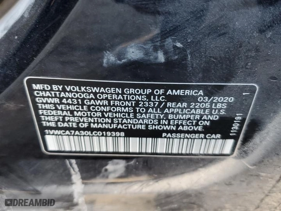 2020 Volkswagen Passat 2.0T SEL with VIN 1VWCA7A30LC019398, listed as a Copart auction lot 43350555 with 139,382 mi miles and Salvage Title. Bid and sale history available at carsss.com. Image 12.