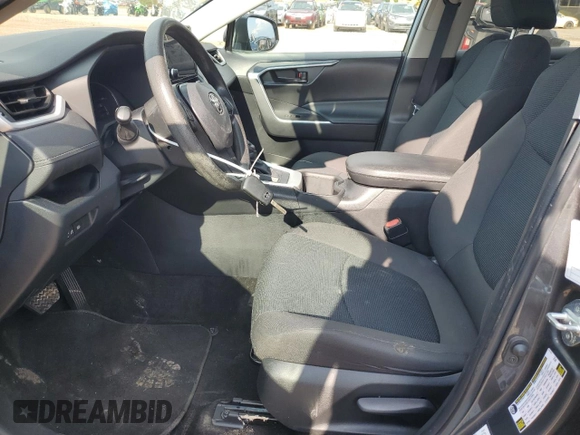 2023 Toyota RAV4 LE с VIN 2T3H1RFV6PW246368, выставлен на аукционе Copart как лот 63949015 с пробегом 50 593 миль миль и Списание • Salvage title. История ставок и продаж доступна на DreamBid. Изображение 7.