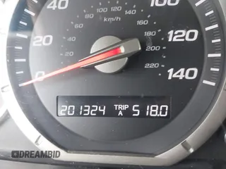 2008 Honda Pilot EX-L with VIN 5FNYF28518B022146, listed as a IAAI auction lot 42167326 with 201,324 mi miles and . Bid and sale history available at DreamBid. Image 7.