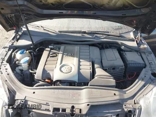 2007 Volkswagen Eos with VIN WVWCA71F47V025065, listed as a IAAI auction lot 40722131 with 158,576 mi miles and . Bid and sale history available at DreamBid. Image 10.