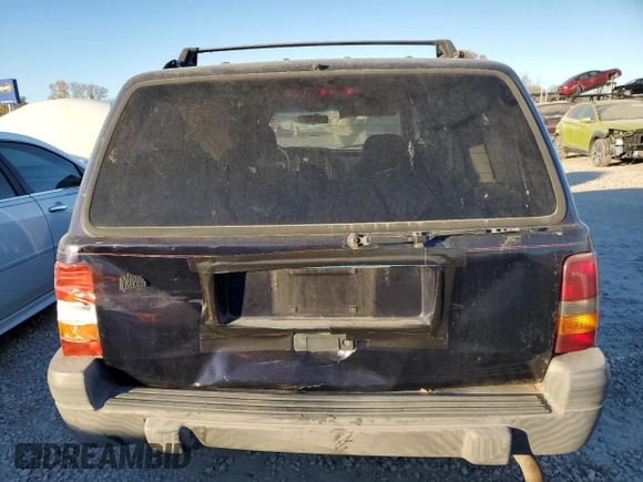 1997 Jeep Grand Cherokee Laredo with VIN 1J4GZ58S7VC685900, listed as a Copart auction lot 82105214 with 151,036 mi miles and Salvage Title. Bid and sale history available at carsss.com. Image 6.