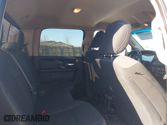 2019 Ram 2500 Tradesman with VIN 3C6UR5CJXKG590738, listed as a IAAI auction lot 41699787 with 134,913 mi miles. Bid and sale history available at carsss.com. Image 8.