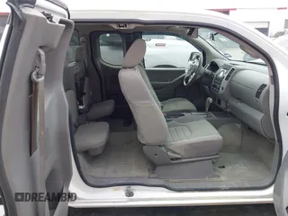2017 Nissan Frontier SV with VIN 1N6BD0CT1HN763952, listed as a IAAI auction lot 42117610 with 64,792 mi miles and . Bid and sale history available at DreamBid. Image 8.