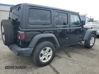 2022 Jeep Wrangler Unlimited Willys with VIN 1C4HJXDN8NW263081, listed as a Copart auction lot 54544895 with 34,239 mi miles and Salvage Title. Bid and sale history available at DreamBid. Image 3.