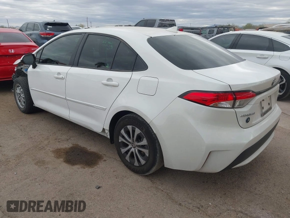 2021 Toyota Corolla Hybrid LE with VIN JTDEAMDE6MJ008815, listed as a IAAI auction lot 41586643 with 7,548 mi miles. Bid and sale history available at carsss.com. Image 3.