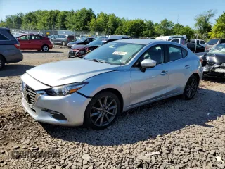 2018 Mazda 3 Touring z VIN 3MZBN1V33JM181075, wystawiony jako Copart lot #61290014 z przebiegiem 126 318 mil mil oraz Szkoda całkowita • Salvage title. Historia ofert i sprzedaży dostępna na DreamBid. Obrazek 1.