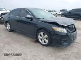2011 Toyota Camry LE with VIN 4T1BK3EK0BU123111, listed as a IAAI auction lot 41533429 with 196,990 mi miles. Bid and sale history available at carsss.com. Image 1.