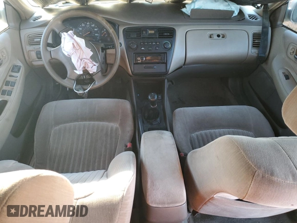 1998 Honda Accord LX с VIN 1HGCG5547WA185458, выставлен на аукционе Copart как лот 89294805 с пробегом Не указан миль и Списание • Salvage title. История ставок и продаж доступна на DreamBid. Изображение 8.