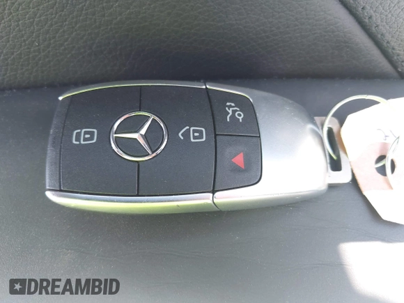 2021 Mercedes-Benz GLS 580 с VIN 4JGFF8GE3MA514994, выставлен на аукционе IAAI как лот 42403554 с пробегом 44 929 миль миль и . История ставок и продаж доступна на DreamBid. Изображение 11.