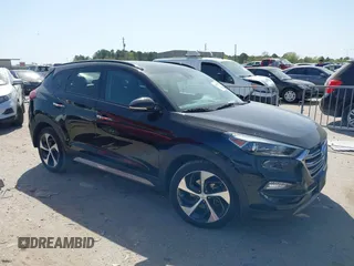 2017 Hyundai Tucson Limited z VIN KM8J3CA2XHU361345, wystawiony jako IAAI lot #41850436 z przebiegiem 99 080 mil mil oraz . Historia ofert i sprzedaży dostępna na DreamBid. Obrazek 1.