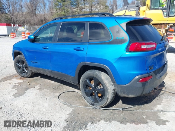 2018 Jeep Cherokee Latitude z VIN 1C4PJMCB5JD592960, wystawiony jako IAAI lot #41599164 z przebiegiem 155 038 mil mil oraz . Historia ofert i sprzedaży dostępna na DreamBid. Obrazek 3.