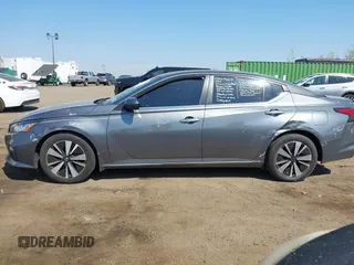 2021 Nissan Altima SV with VIN 1N4BL4DV1MN310265, listed as a IAAI auction lot 42083601 with 37,709 mi miles and . Bid and sale history available at carsss.com. Image 14.