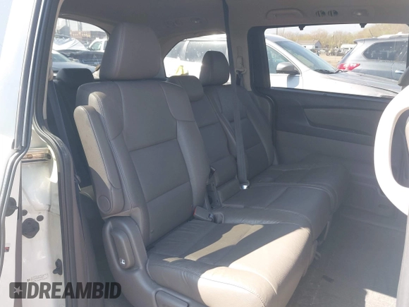2016 Honda Odyssey EX-L with VIN 5FNRL5H68GB160563, listed as a IAAI auction lot 41962881 with 121,429 mi miles. Bid and sale history available at carsss.com. Image 8.