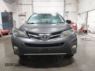 2013 Toyota RAV4 XLE with VIN JTMRFREV2DD027259, listed as a IAAI auction lot 41945054 with 116,513 mi miles and . Bid and sale history available at carsss.com. Image 13.