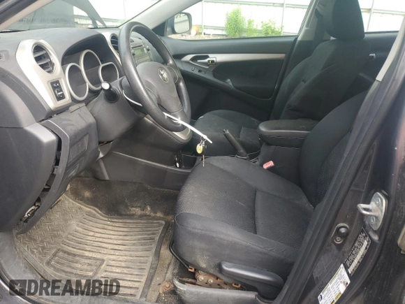 2009 Toyota Matrix S with VIN 2T1LE40E19C010671, listed as a Copart auction lot 63379915 with 184,291 mi miles and Clean title. Bid and sale history available at DreamBid. Image 7.