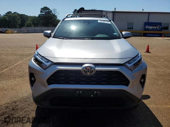 2025 Toyota RAV4 XLE Premium with VIN 2T3C1RFV0SC315866, listed as a Copart auction lot 56306135 with 1,777 mi miles and Salvage title. Bid and sale history available at DreamBid. Image 5.