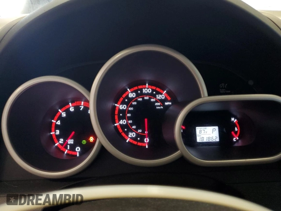 2009 Pontiac Vibe 1SA with VIN 5Y2SP67829Z465925, listed as a Copart auction lot 63113905 with 181,862 mi miles and Non repairable. Bid and sale history available at DreamBid. Image 9.