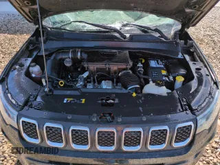 2023 Jeep Compass Latitude z VIN 3C4NJDBN0PT509800, wystawiony jako Copart lot #52729195 z przebiegiem 16 050 mil mil oraz Szkoda całkowita • Salvage title. Historia ofert i sprzedaży dostępna na DreamBid. Obrazek 12.