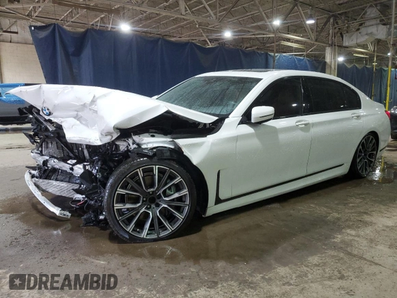 2020 BMW 7 Series 740i with VIN WBA7T2C00LCD61647, listed as a Copart auction lot 48110735 with 72,365 mi miles and Non repairable. Bid and sale history available at DreamBid. Image 1.