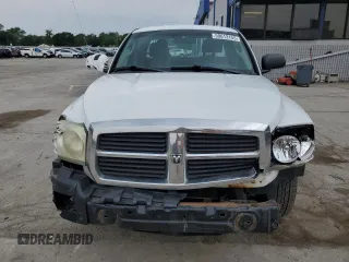 2005 Dodge Dakota SLT with VIN 1D7HE42N75S290422, listed as a Copart auction lot 59613155 with 132,450 mi miles and Salvage title. Bid and sale history available at DreamBid. Image 5.