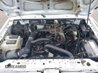 1995 Ford Ranger Splash z VIN 1FTCR10A0SUA16583, wystawiony jako IAAI lot #41495851 z przebiegiem 152 564 mil mil oraz . Historia ofert i sprzedaży dostępna na DreamBid. Obrazek 10.