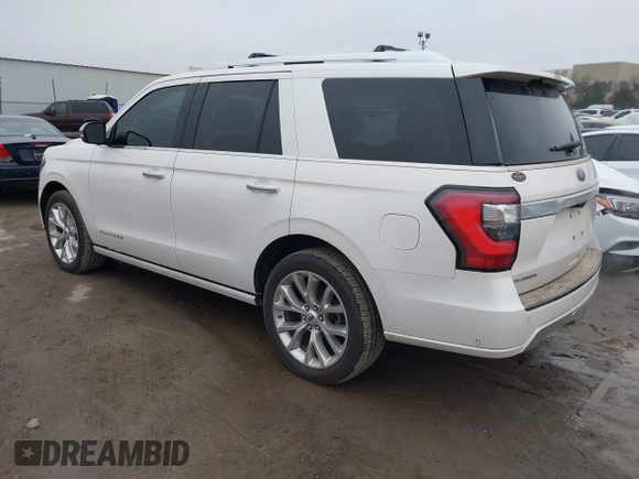 2018 Ford Expedition Platinum with VIN 1FMJU1MT8JEA07636, listed as a IAAI auction lot 41437297 with 100,730 mi miles. Bid and sale history available at carsss.com. Image 3.