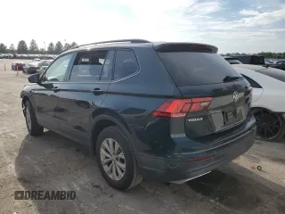 2018 Volkswagen Tiguan S z VIN 3VV1B7AX9JM043240, wystawiony jako Copart lot #72519764 z przebiegiem 129 138 mil mil oraz Szkoda całkowita • Salvage title. Historia ofert i sprzedaży dostępna na DreamBid. Obrazek 2.