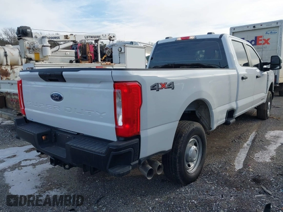 2024 Ford F-250 XL with VIN 1FT7W2BT2REF16747, listed as a IAAI auction lot 41321209 with 10,840 mi miles and . Bid and sale history available at DreamBid. Image 4.
